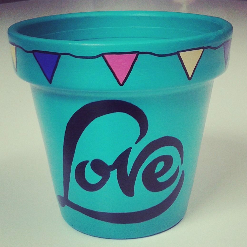 Mini maceta con palabra love